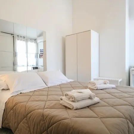 Apartment Attico Spazio E Panorama - Airport